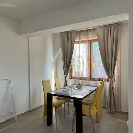 Private 2 Apartamento